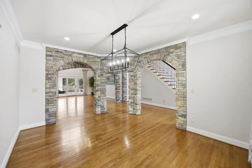 2901 Fairfax Lane Lexington KY 40509