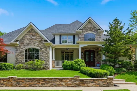 2901 Fairfax Lane Lexington KY 40509