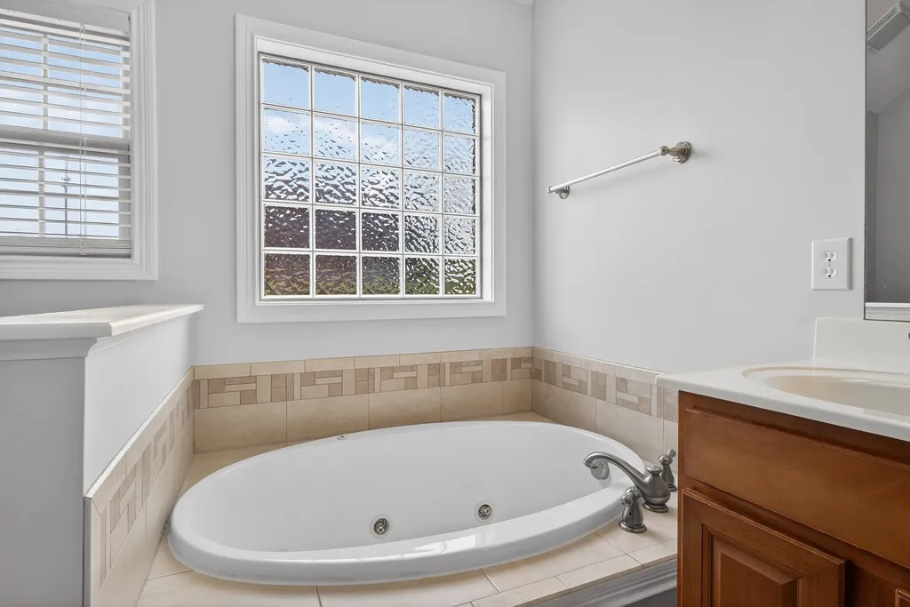 406 Red Square Court Richmond KY 40475