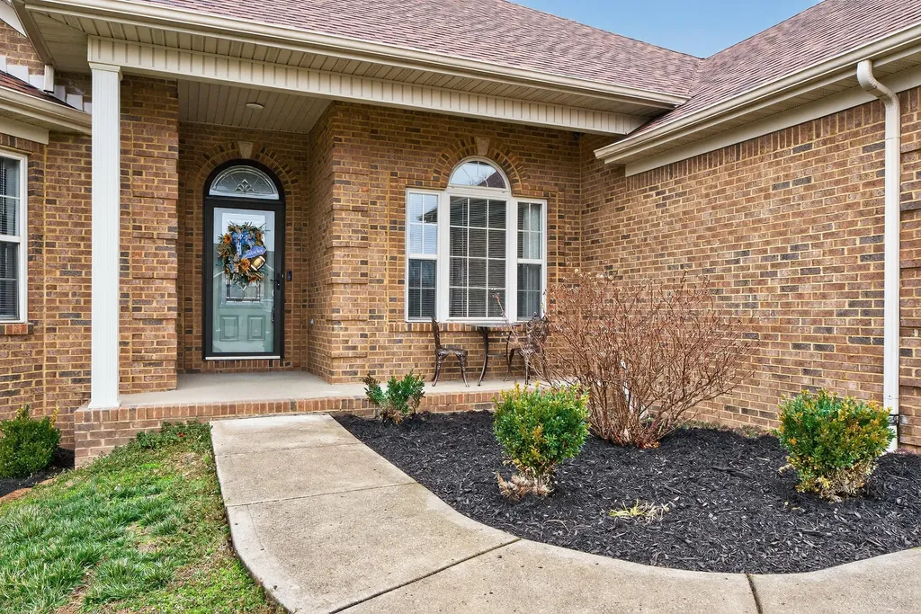 406 Red Square Court Richmond KY 40475
