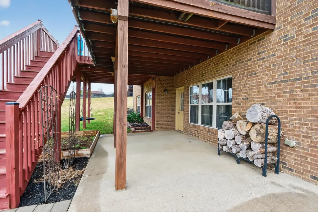 406 Red Square Court Richmond KY 40475