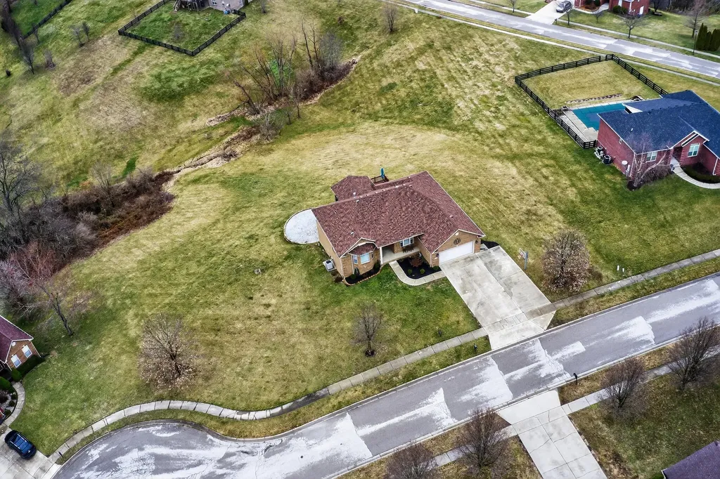 406 Red Square Court Richmond KY 40475