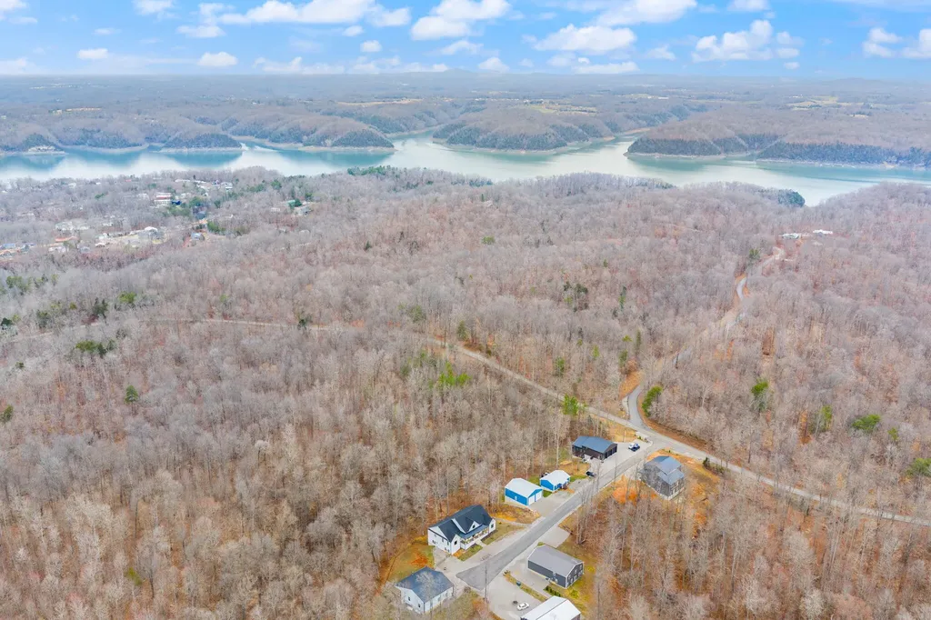 108 Ramsey Point Road Monticello KY 42633