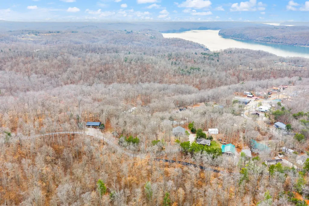 108 Ramsey Point Road Monticello KY 42633