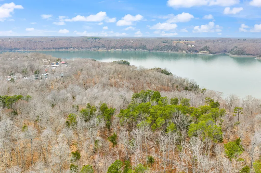 108 Ramsey Point Road Monticello KY 42633