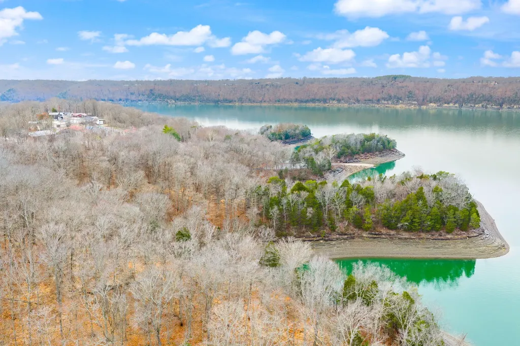 108 Ramsey Point Road Monticello KY 42633