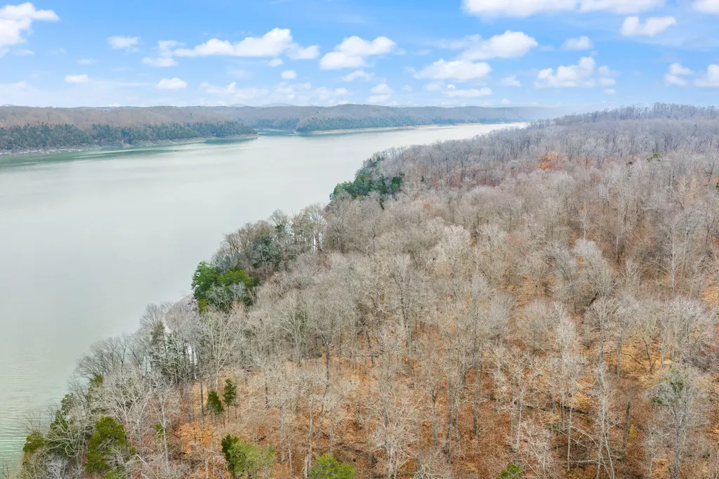 108 Ramsey Point Road Monticello KY 42633