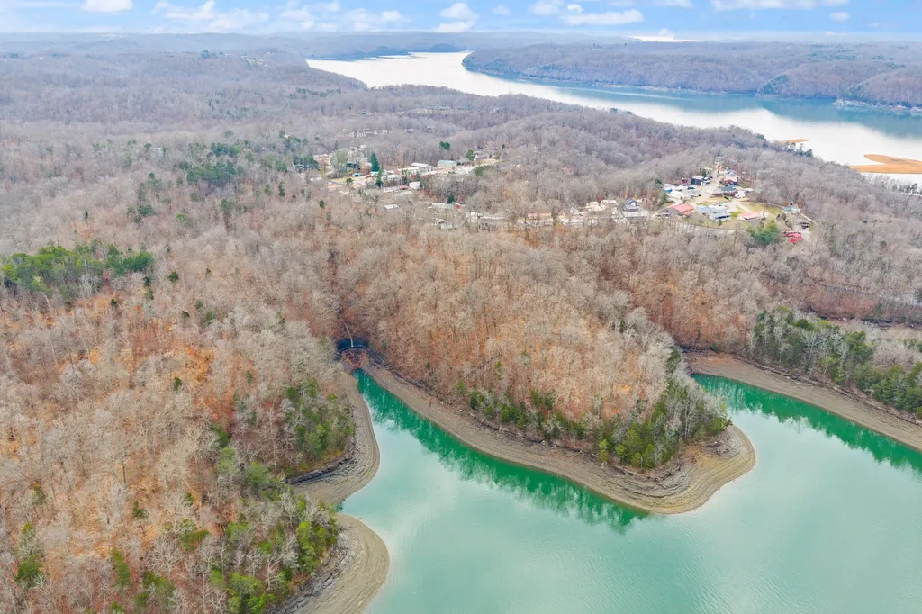 108 Ramsey Point Road Monticello KY 42633