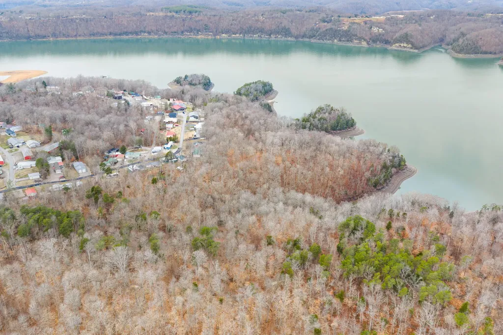 108 Ramsey Point Road Monticello KY 42633