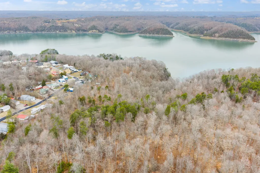 108 Ramsey Point Road Monticello KY 42633