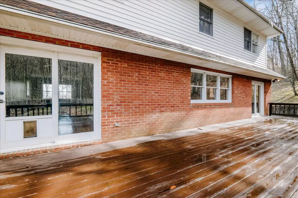 663 Red Bird Road Williamsburg KY 40769