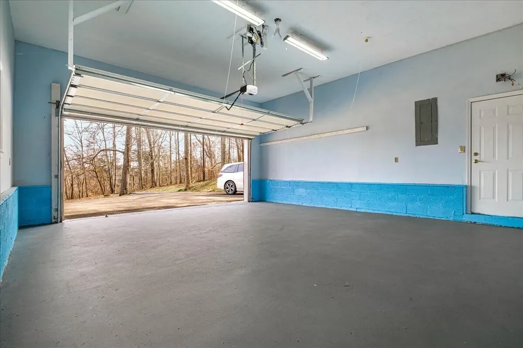 663 Red Bird Road Williamsburg KY 40769