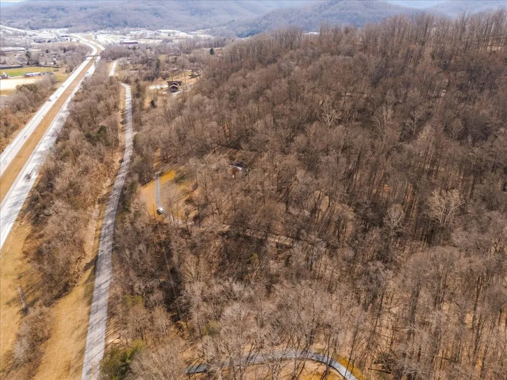 663 Red Bird Road Williamsburg KY 40769