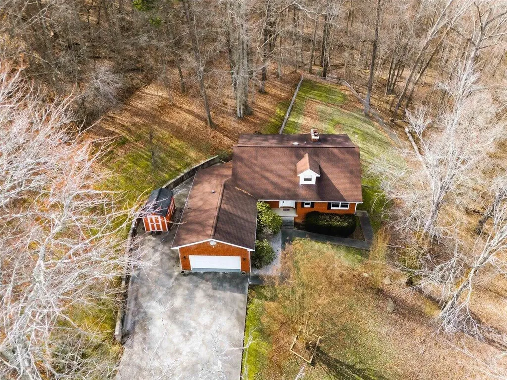 663 Red Bird Road Williamsburg KY 40769