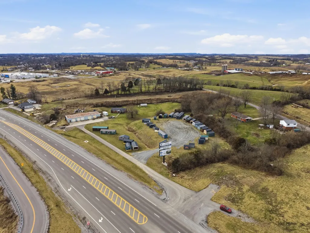 1001 U.s. 27 Stanford KY 40484