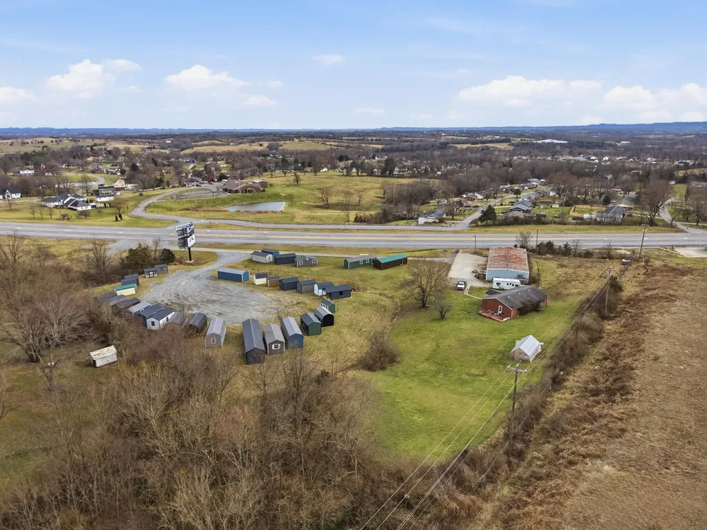1001 U.s. 27 Stanford KY 40484