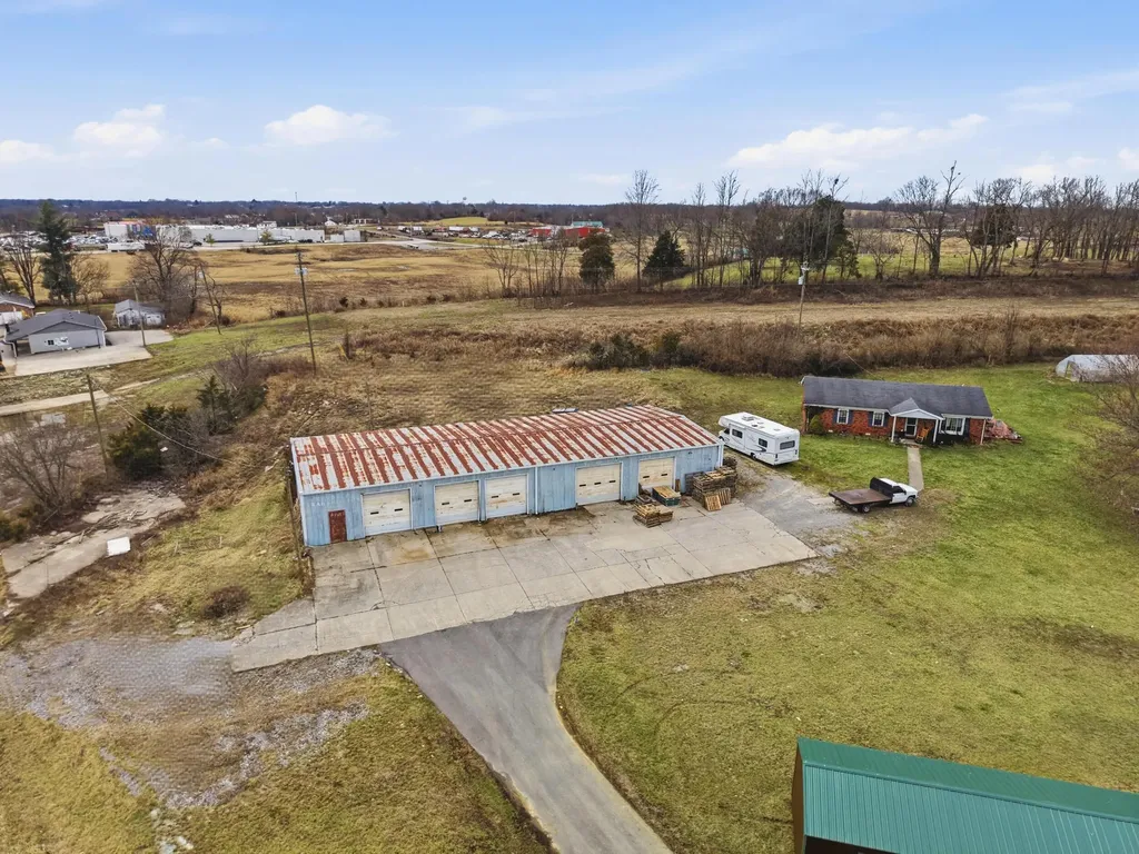 1001 U.s. 27 Stanford KY 40484