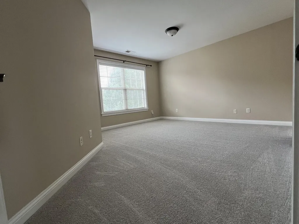 2433 Rockminster Road Lexington KY 40509