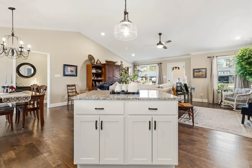 336 Caribou Drive London KY 40744