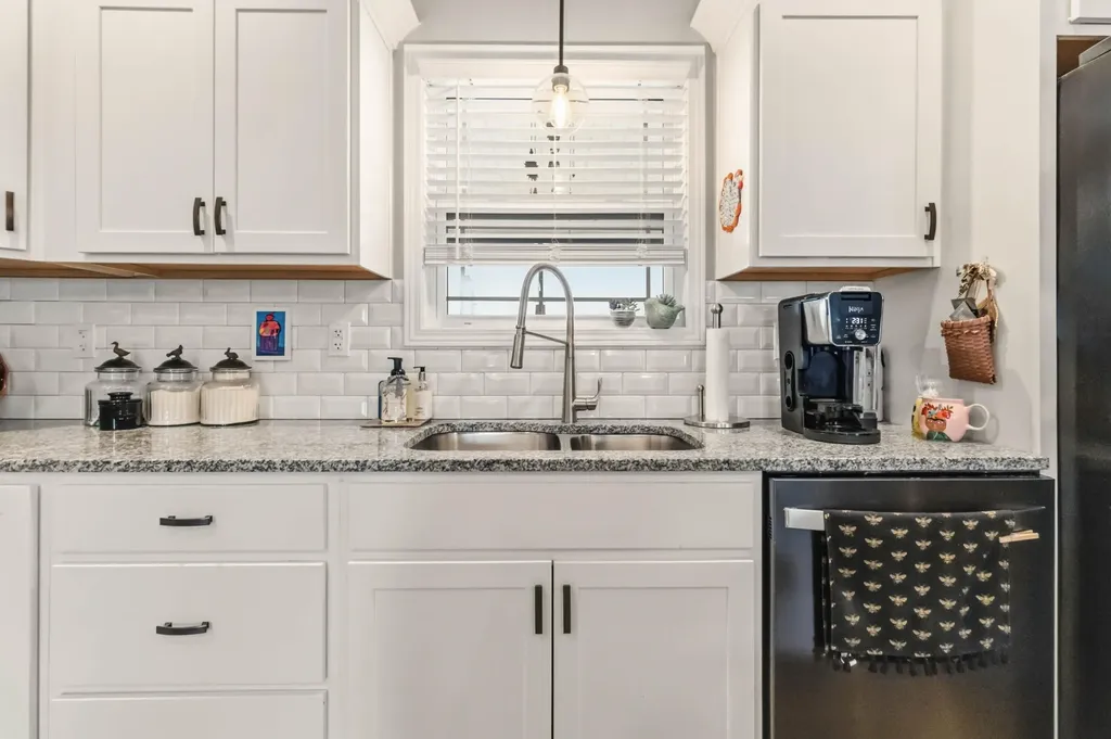 336 Caribou Drive London KY 40744