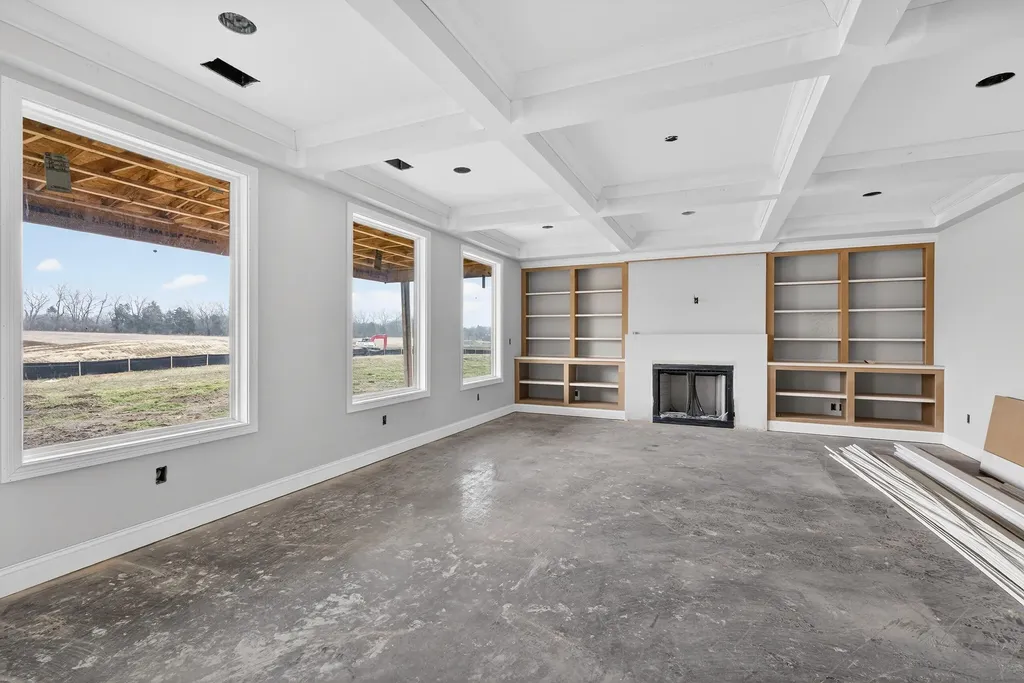 132 Farmers Bluff Nicholasville KY 40356