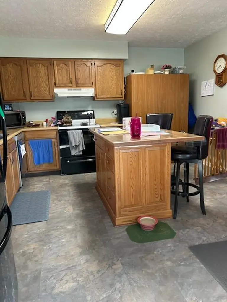 4301 Spencer Pike Mt Sterling KY 40353