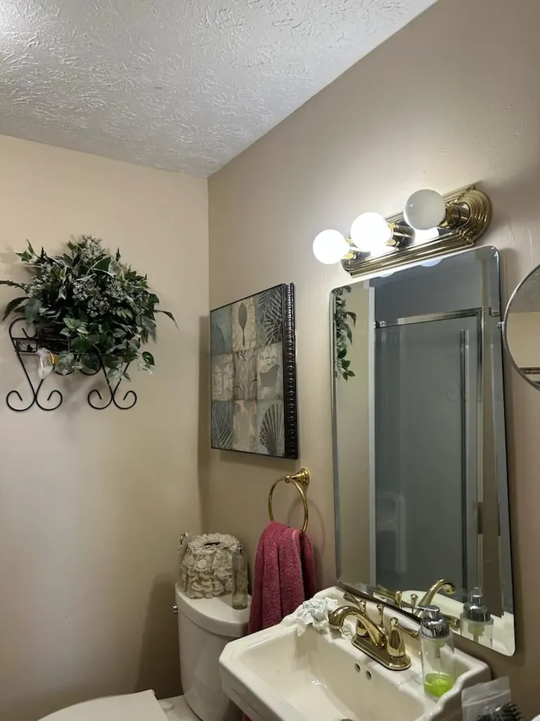 4301 Spencer Pike Mt Sterling KY 40353