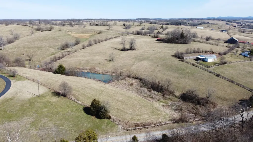 4301 Spencer Pike Mt Sterling KY 40353