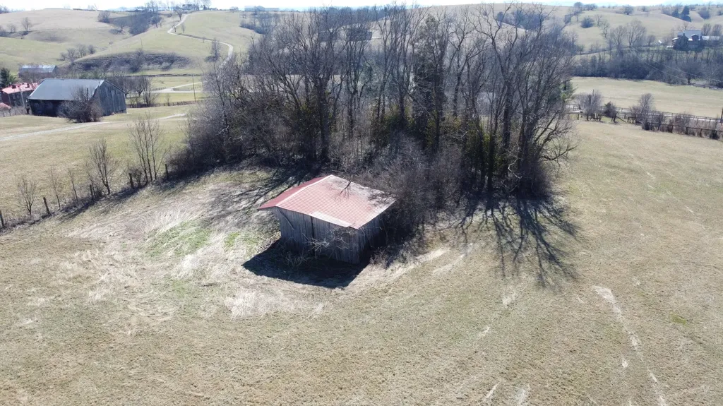 4301 Spencer Pike Mt Sterling KY 40353