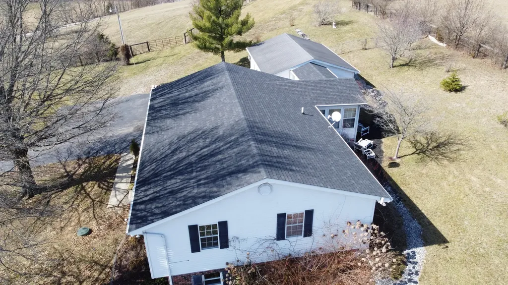 4301 Spencer Pike Mt Sterling KY 40353