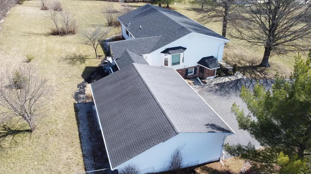 4301 Spencer Pike Mt Sterling KY 40353