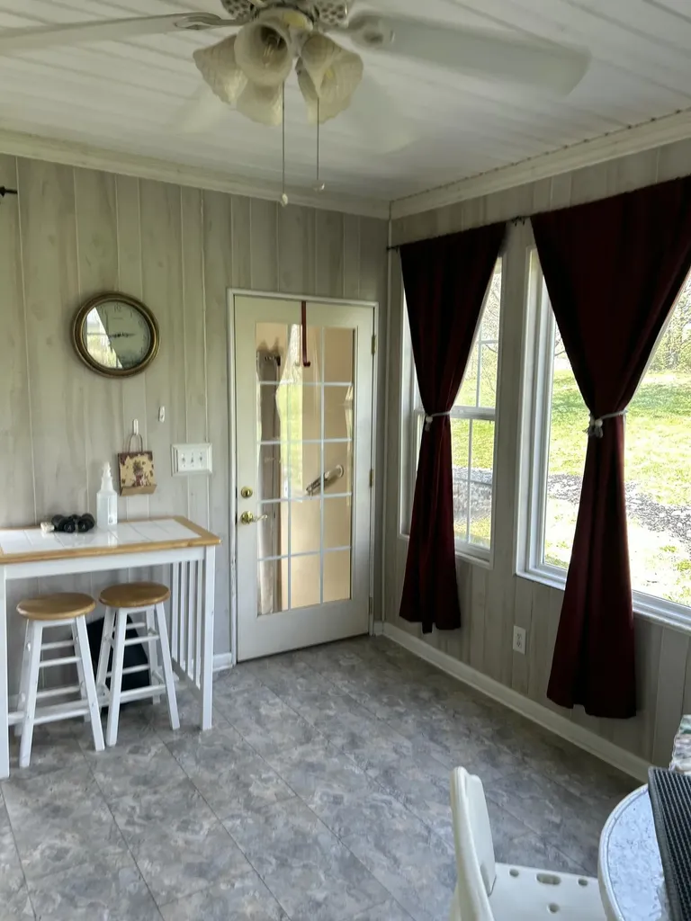 4301 Spencer Pike Mt Sterling KY 40353