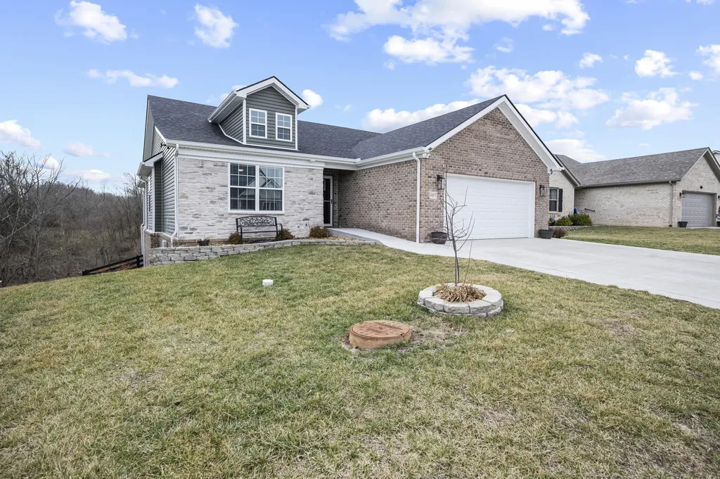 1057 Mission Drive Richmond KY 40475