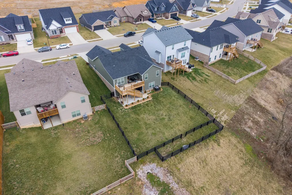 1057 Mission Drive Richmond KY 40475