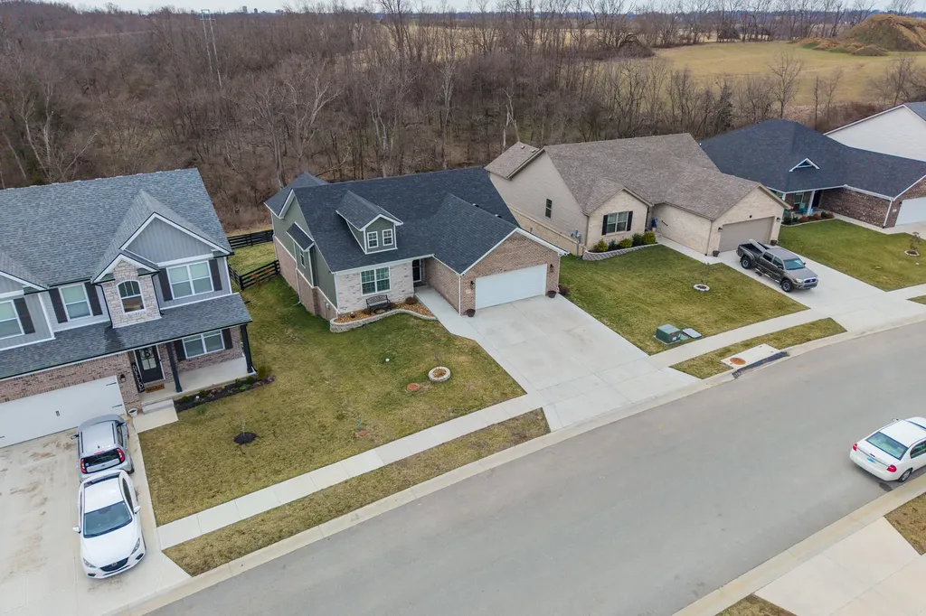 1057 Mission Drive Richmond KY 40475