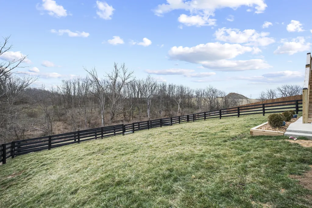 1057 Mission Drive Richmond KY 40475