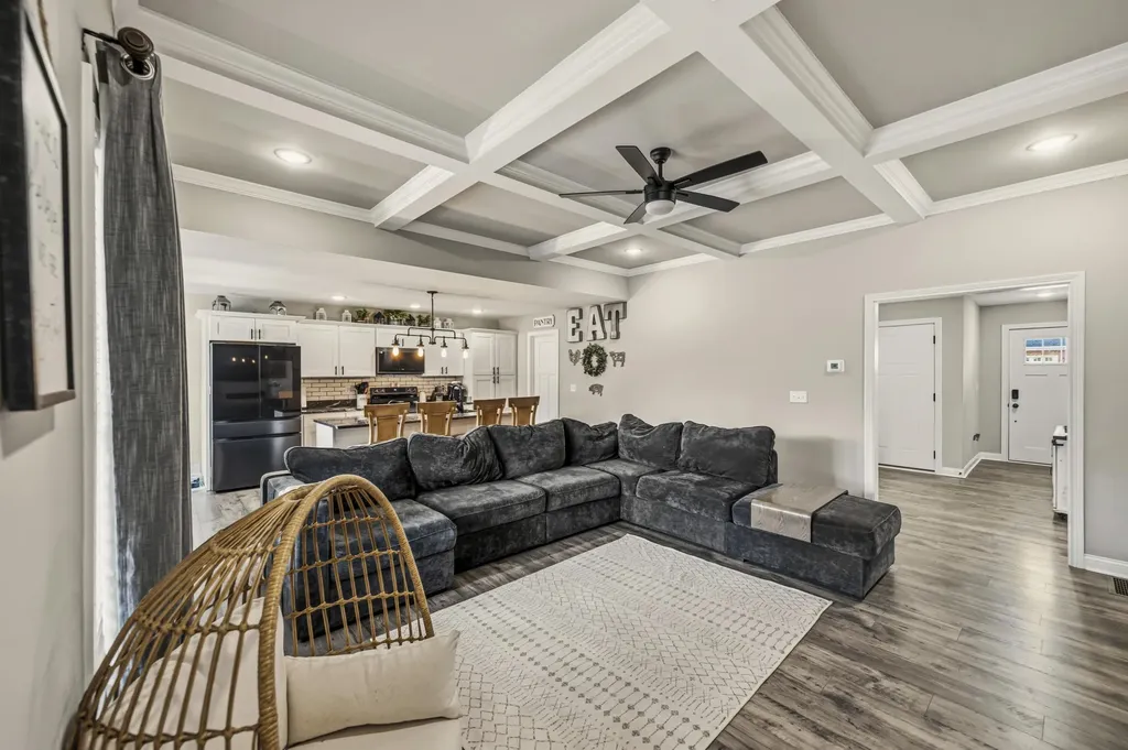 1057 Mission Drive Richmond KY 40475