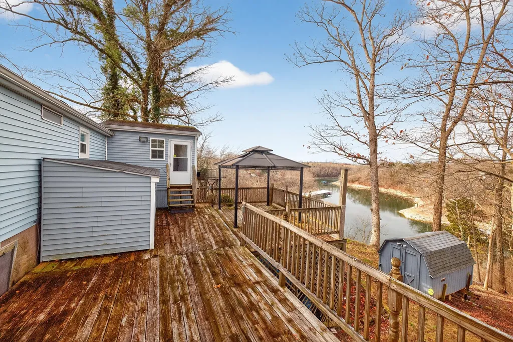 252 Oster Drive Harrodsburg KY 40330