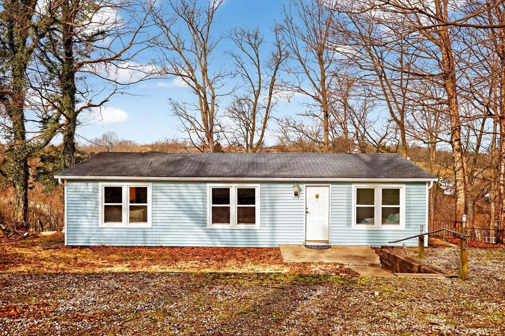 252 Oster Drive Harrodsburg KY 40330