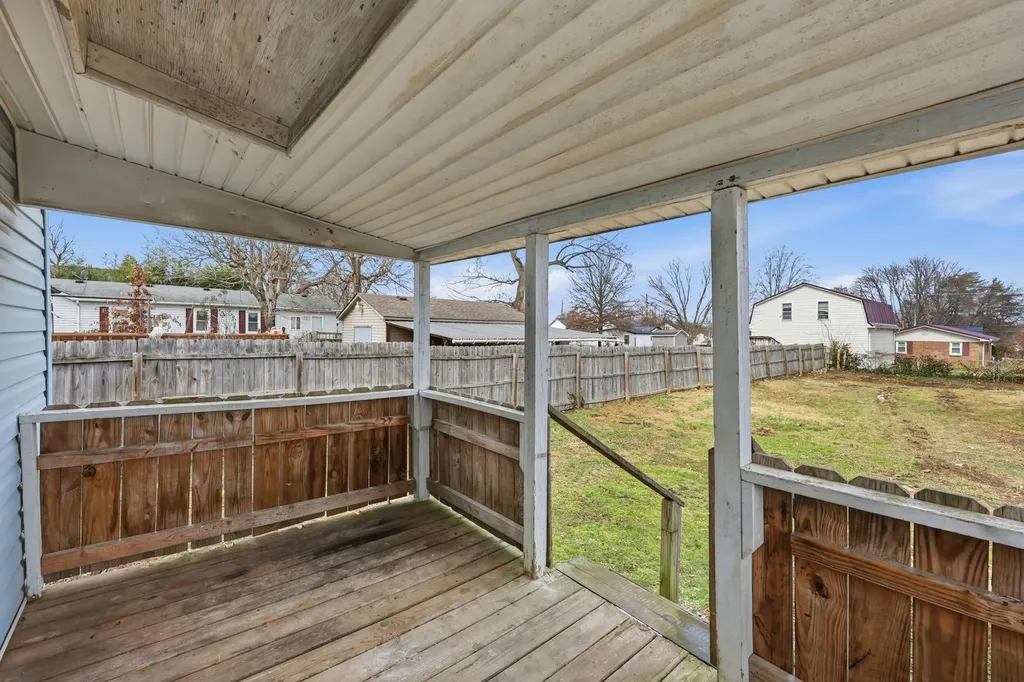 118 Maple Street Berea KY 40403