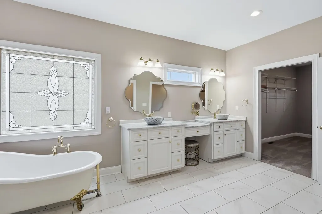 435 Avawam Drive Richmond KY 40475