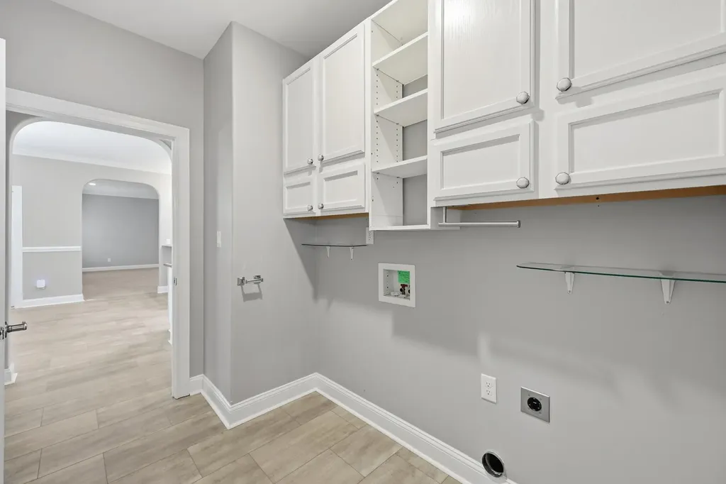 435 Avawam Drive Richmond KY 40475