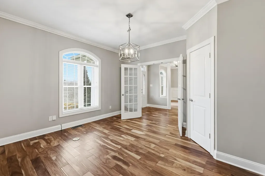 435 Avawam Drive Richmond KY 40475