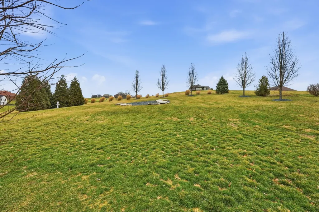 435 Avawam Drive Richmond KY 40475