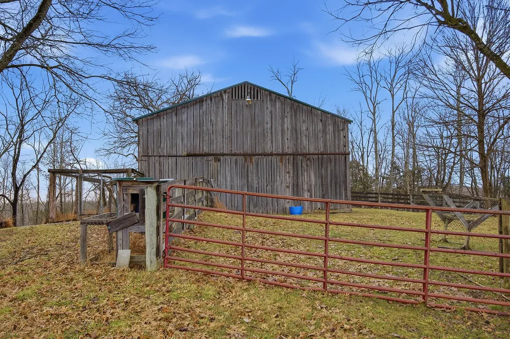 1248 Burke Road Lawrenceburg KY 40342