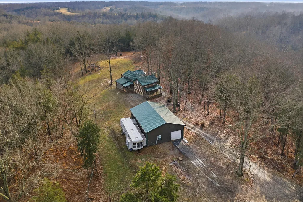 1248 Burke Road Lawrenceburg KY 40342