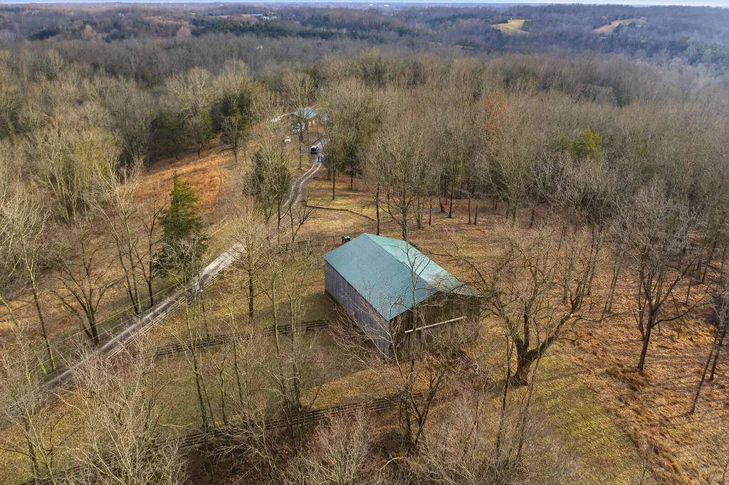 1248 Burke Road Lawrenceburg KY 40342