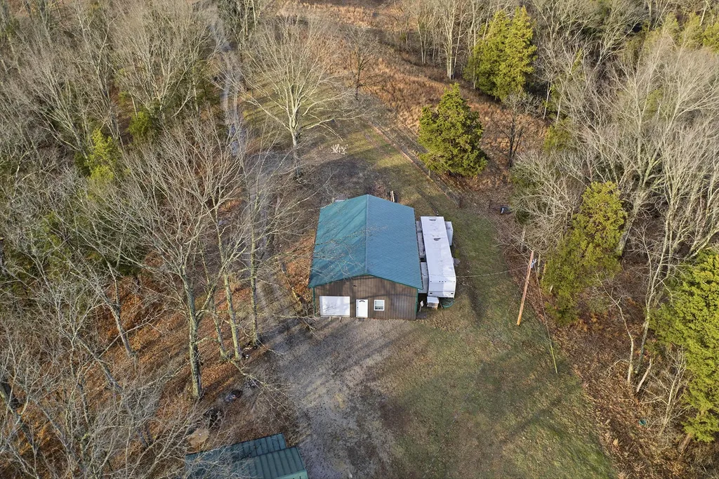 1248 Burke Road Lawrenceburg KY 40342