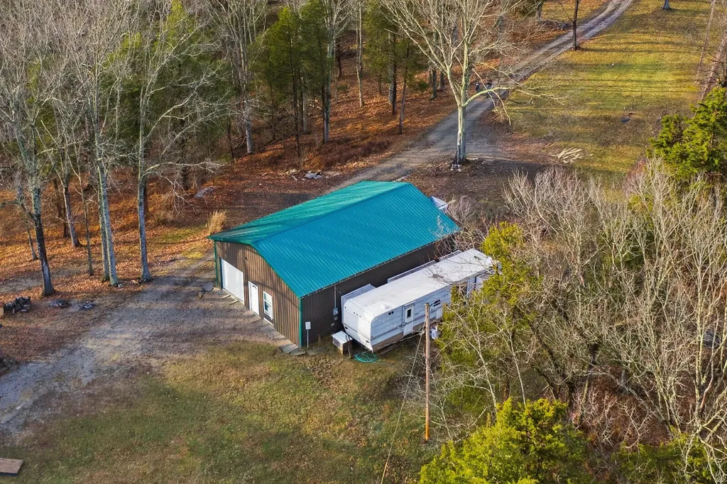 1248 Burke Road Lawrenceburg KY 40342