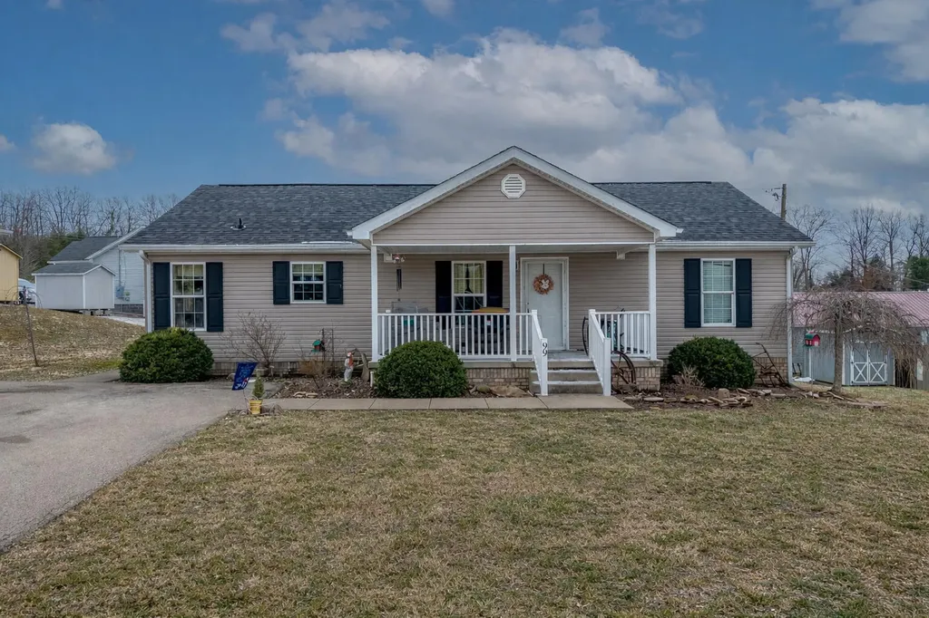 99 Kennedy Court Morehead KY 40351